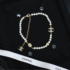 CHANEL Gold and Cream Pearl Bracelet